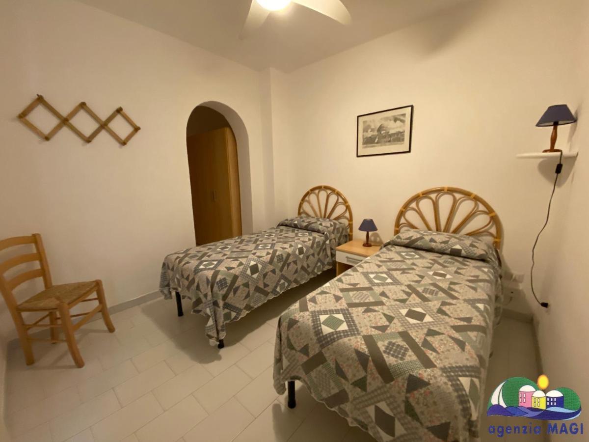 Magi - Appartamenti Maga Circe Ponza Eksteriør bilde