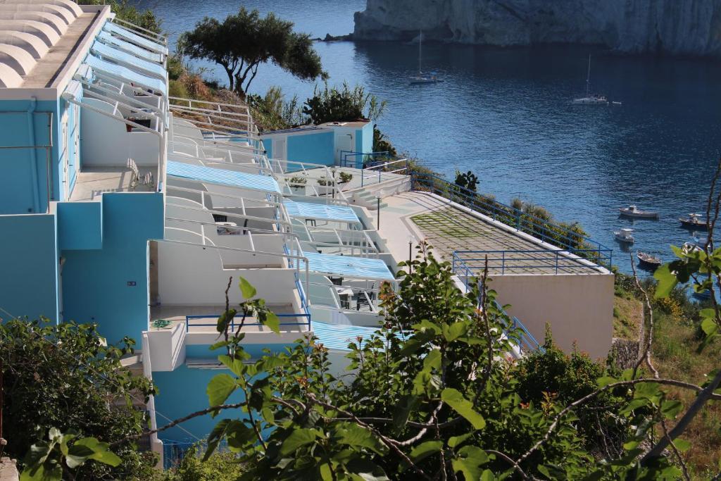 Magi - Appartamenti Maga Circe Ponza Eksteriør bilde