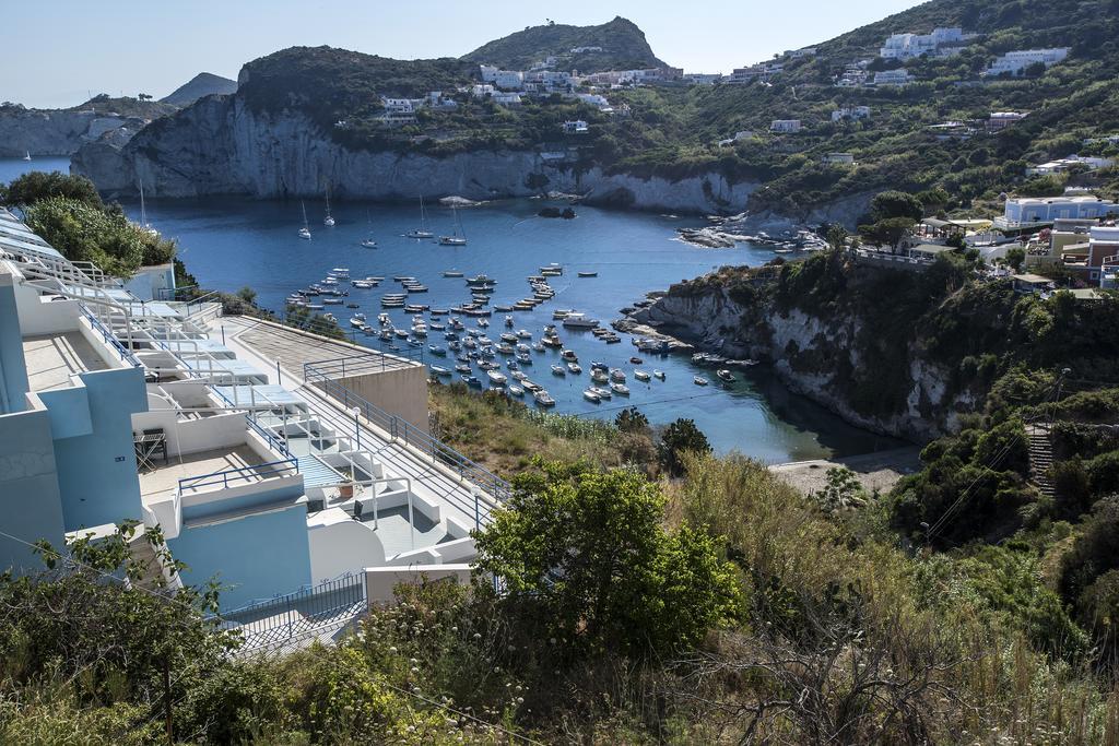 Magi - Appartamenti Maga Circe Ponza Eksteriør bilde